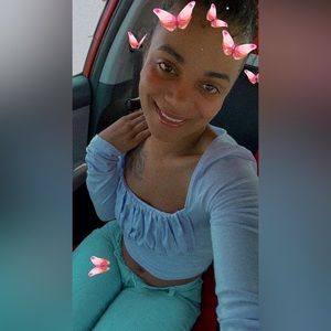 Meet your Posher, Suzy